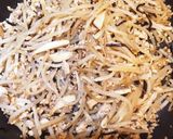 もやしと鶏ひき肉の炒め物作り方3写真