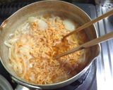 チキンラーメンアレンジ赤くて辛い餡掛け麺作り方3写真