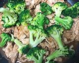 豚コマとブロッコリーの炒めもの香味醤油味作り方8写真