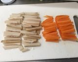蓮根と人参のきんぴら作り方1写真