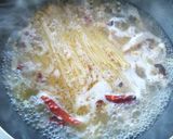 ワンパンで作る　ベーコンのペペロンチーノ作り方8写真