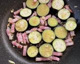 とろけるナスとベーコンのペペロンチーノ作り方6写真