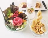 ビアハム&ゆで卵&アボ&シーザーサラダ♡作り方3写真