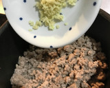 ３食材　簡単　ひき肉そぼろ　生姜焼き作り方3写真