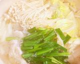 風邪予防に◎あったか水炊き風の鶏鍋作り方8写真
