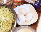キャベツとモヤシ☆広島風お好み焼作り方1写真