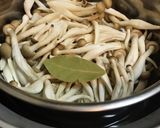 ◤電鍋レシピ◢鶏肉ときのこのクリーム煮込作り方3写真