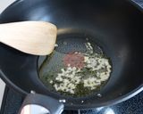 子供も好き♡セロリたっぷりのトマトソース作り方2写真