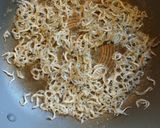 ピーマンとじゃこのバター醤油うどん作り方4写真