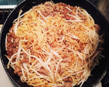 絶品☆もやしと挽き肉のオイスター焼きそば作り方7写真
