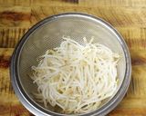 大豆ミートのピリ辛肉味噌もやし作り方2写真