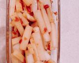 簡単常備菜*黒酢醤油麹だいこん作り方4写真