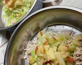 愛犬ご飯　レタス林檎の腸活チキンスープ作り方5写真
