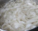 絶対おいしい、煮込み鶏の煮込みうどん作り方2写真