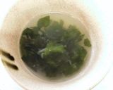 レンジで1分半！即席わかめスープ作り方1写真