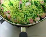 水菜とベーコン☆ペペロンチーノ風焼きそば作り方3写真