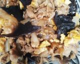 簡単に♪きくらげと豚肉の卵とじ作り方5写真