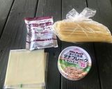 外ごはん　ツナとトマトのチーズパスタ作り方1写真