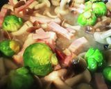 芽キャベツのペペロンチーノです。作り方1写真