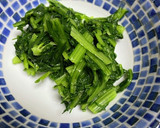 食べやすい！春菊と鯖缶のマヨ和え作り方1写真
