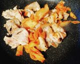 豚肉と菜の花のキムチ炒め作り方3写真