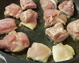 簡単！皮パリジューシーな鶏の照り焼き作り方3写真