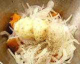 簡単☆しめじと玉ねぎのかぼちゃサラダ作り方3写真