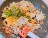 挽肉キャベツ青じそのふわ卵オイマヨ炒め♪作り方5写真