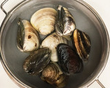 定番　はまぐりのお吸い物（潮汁仕立て）作り方1写真