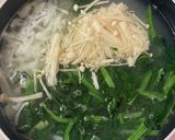 お肉なしでも大満足!みそキムチうどん作り方1写真