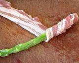ジュワ旨！【アスパラの肉巻きフライ】作り方3写真