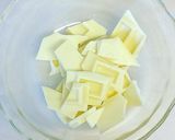 ひな祭りに♡ひなあられでパフチョコ風♬作り方1写真