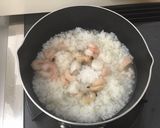 カチカチポロポロご飯を、絶品海鮮お粥に作り方2写真