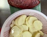 牛肉とじゃがいもの甘辛炒め作り方1写真