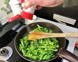 菜花のニンニク炒め作り方7写真