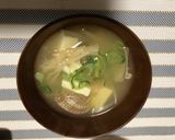 あさり、豆腐、エノキのお味噌汁作り方3写真