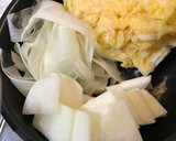 余った白菜と鶏肉と大根の煮たやつ作り方2写真