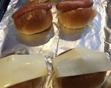 簡単　チーズのせホットドッグ作り方4写真