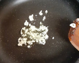 作り置きにもきのこのガーリック醤油炒め作り方2写真