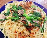 鯖缶と春菊のピリ辛ラー油パスタ作り方6写真
