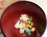 ひな祭り 三つ葉と麩のお吸い物作り方3写真