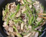 ♡お肉も野菜もたっぷり！簡単春巻き♡作り方3写真