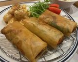 ♡お肉も野菜もたっぷり！簡単春巻き♡作り方10写真