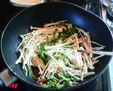 ピーマンとえのきとベーコンのオイルパスタ作り方4写真