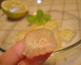 卵パックであっと言う間のレモンのグミ♪作り方5写真