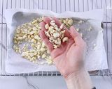 マカダミア&ホワイトチョコヌガークッキー作り方3写真