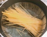 ベーコンと玉ねぎのコンソメスープパスタ作り方1写真