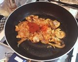 玉子入りで絶品！豚キムチ作り方4写真
