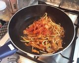 玉子入りで絶品！豚キムチ作り方5写真
