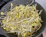 フライパン1つで!モヤシ豆腐卵作り方1写真